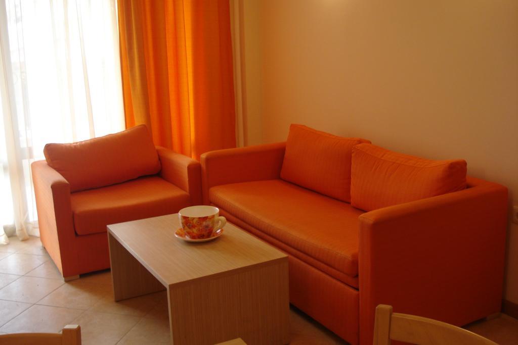 Royal Sun - Sunny Cove Apartment Σάνι Μπιτς Εξωτερικό φωτογραφία