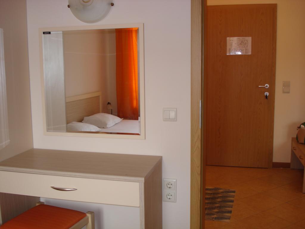 Royal Sun - Sunny Cove Apartment Σάνι Μπιτς Εξωτερικό φωτογραφία